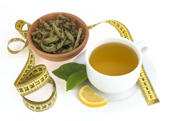5 dingen die je moet weten over detox thee