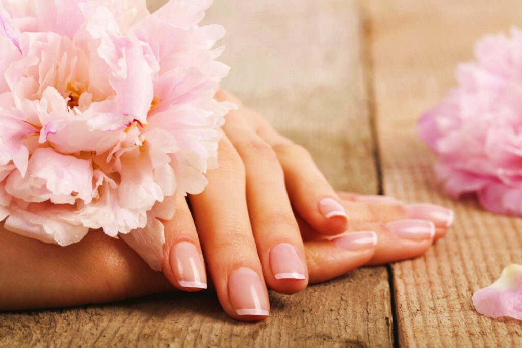 7 tips voor mooi verzorgde nagels