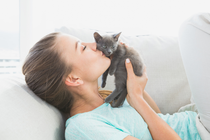 8 tekenen dat je van je kat houdt