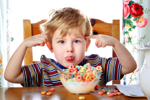 9 redenen waarom jouw kleine broer de beste is