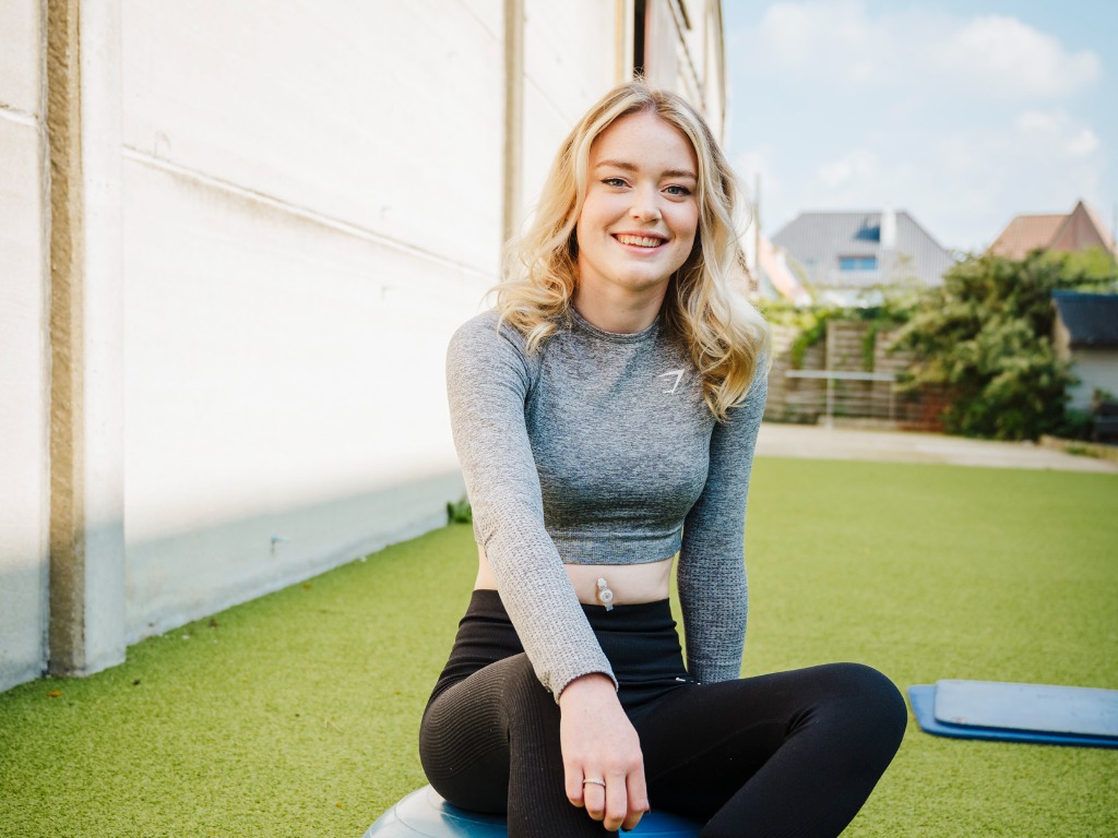 GETUIGENIS Louise (21) heeft mucoviscidose: ‘Door mijn ziekte sta ik positiever in het leven’