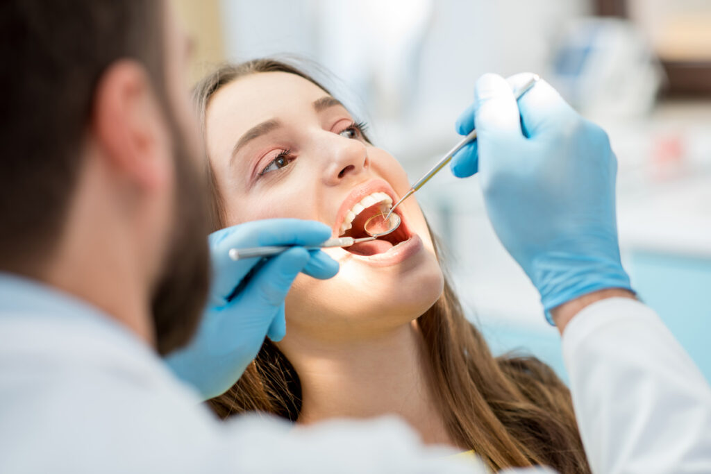 Het belang van een geconventioneerde tandarts bij tandproblemen