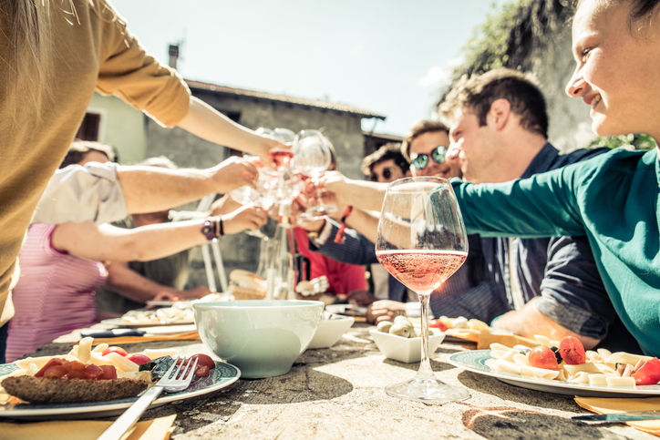 Dit moet je zeker eens proberen tijdens je volgende zomerbarbecue