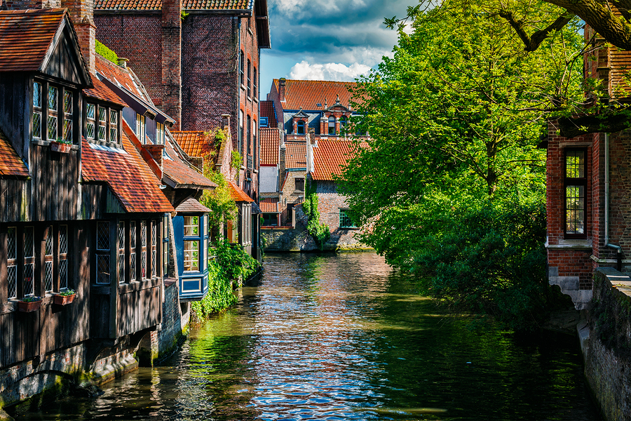 Dit zijn de 7 meest romantische plekjes in Brugge!