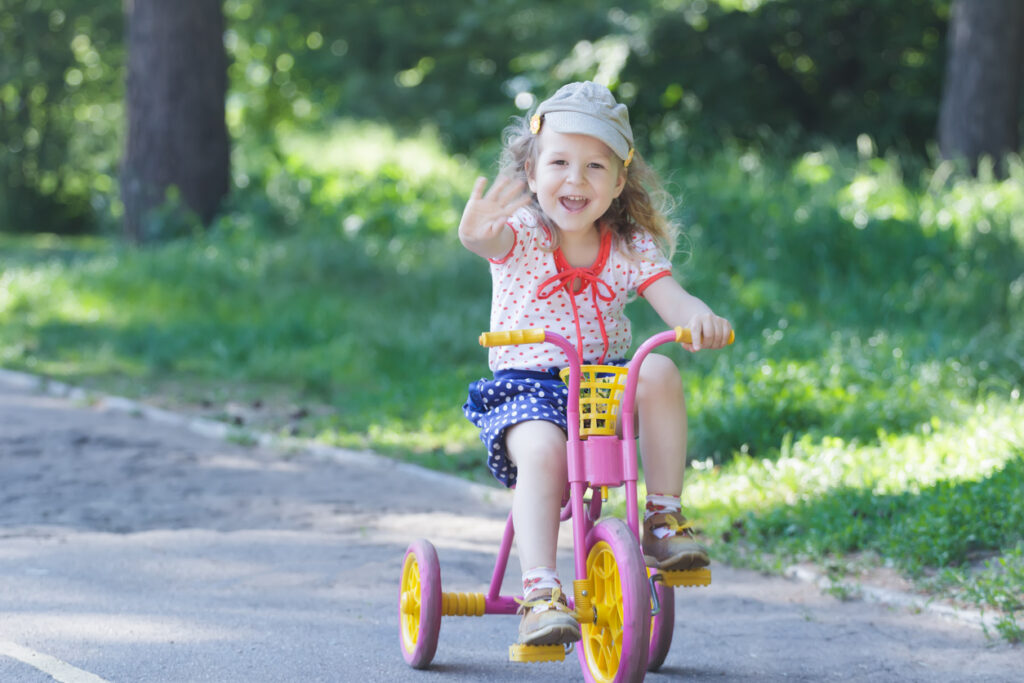 Het eerste kinderfietsje: loopfiets of driewieler?