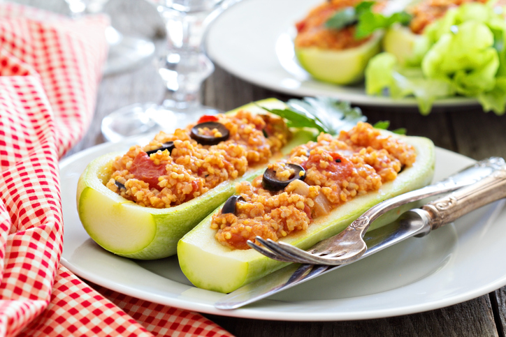 Gevulde courgette met kip en mozzarella