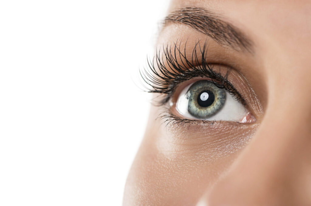 Hoe voorkom je oogziekten bij het dragen van lenzen?
