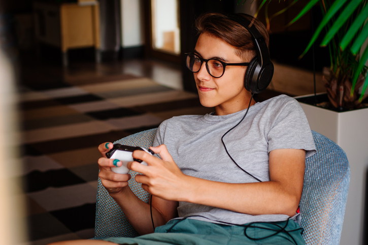 Nieuw onderzoek: jongens die videogames spelen hebben minder kans op depressie