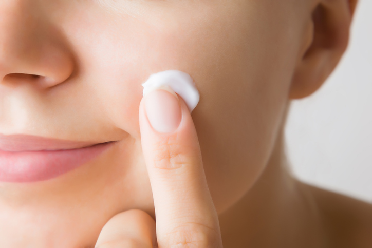 Waarom het belangrijk is om ook in de winter een spf te gebruiken? De skincare-experte legt uit!