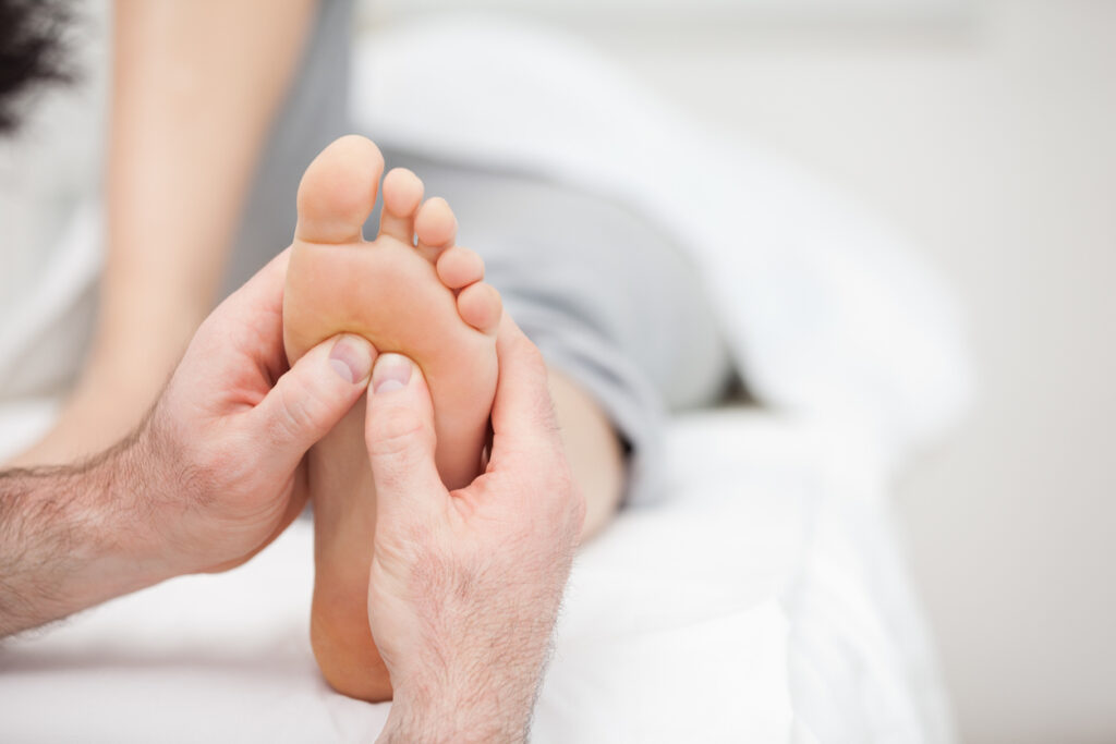 Hoe werkt voetreflexologie nu eigenlijk?