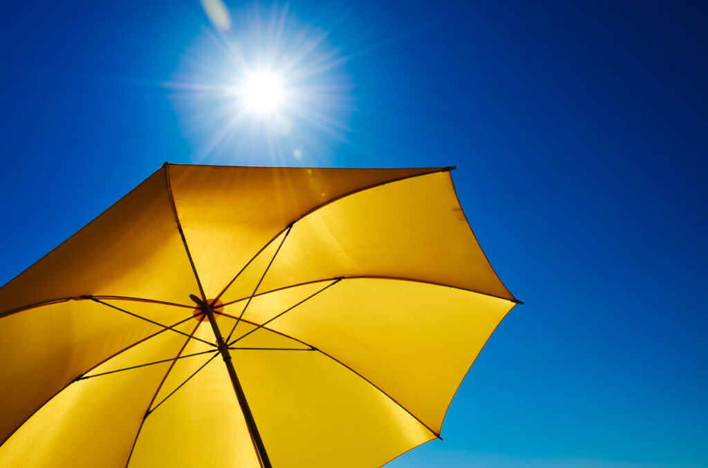 Dit zijn de 3 belangrijkste maatregelen voor een goede zonbescherming