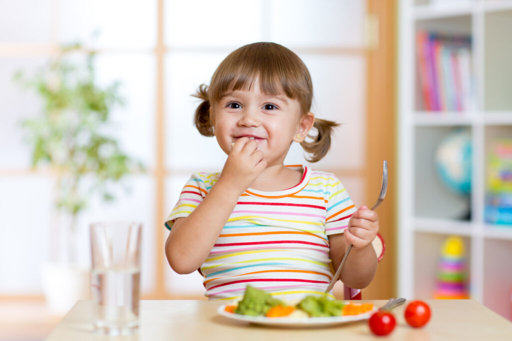 Je kind op een realistische en haalbare manier groenten leren eten: de beste tips