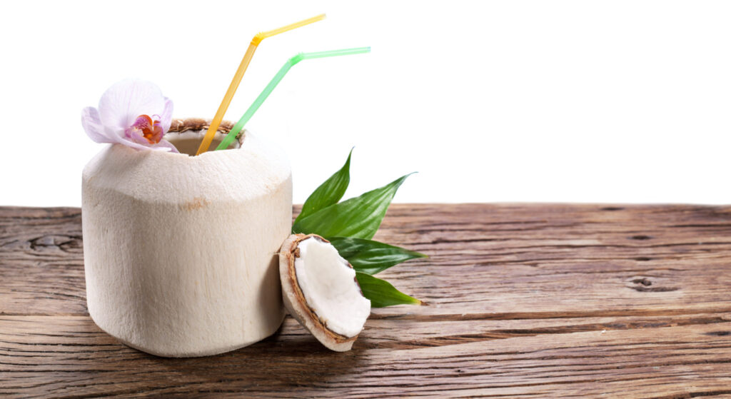 Het lekkere zomerse drankje: kokoswater