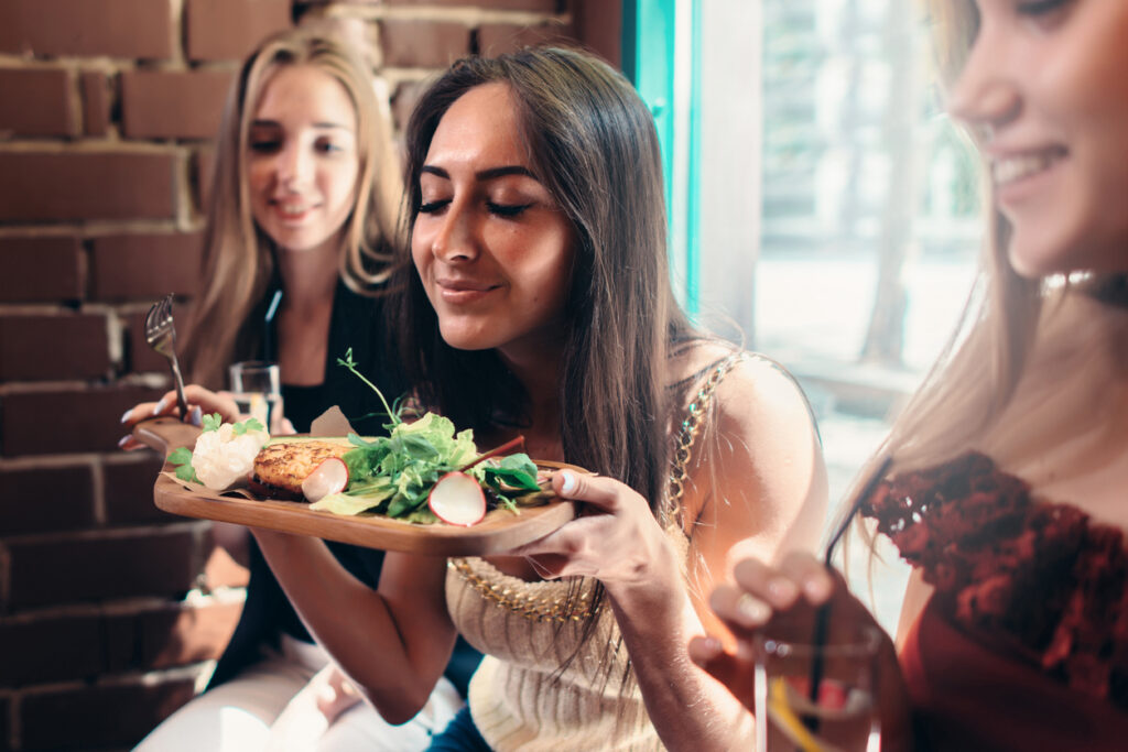 Mindfulness, ook tijdens het eten: dit is wat moet je weten over mindful eating