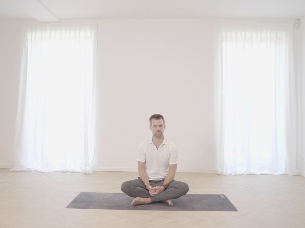 VIDEO Mentaal en fysiek gezond de lockdown door: op 5 minuten relaxed dankzij deze meditatie